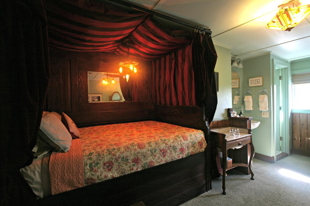 Kangaroo House Bed & Breakfast Eastsound Exteriér fotografie