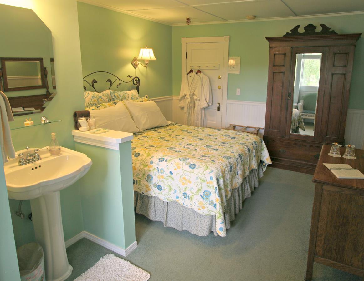 Kangaroo House Bed & Breakfast Eastsound Exteriér fotografie