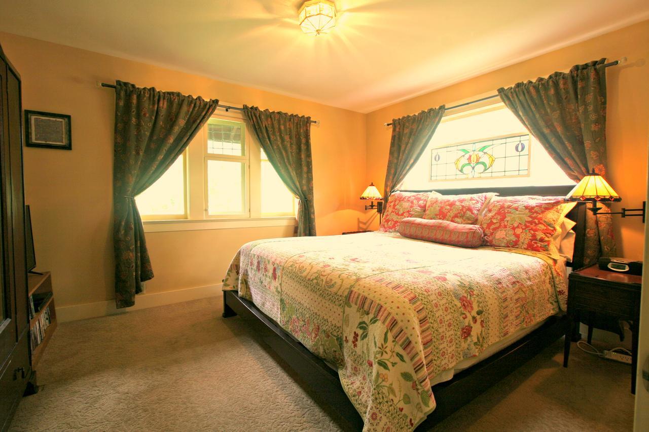 Kangaroo House Bed & Breakfast Eastsound Exteriér fotografie